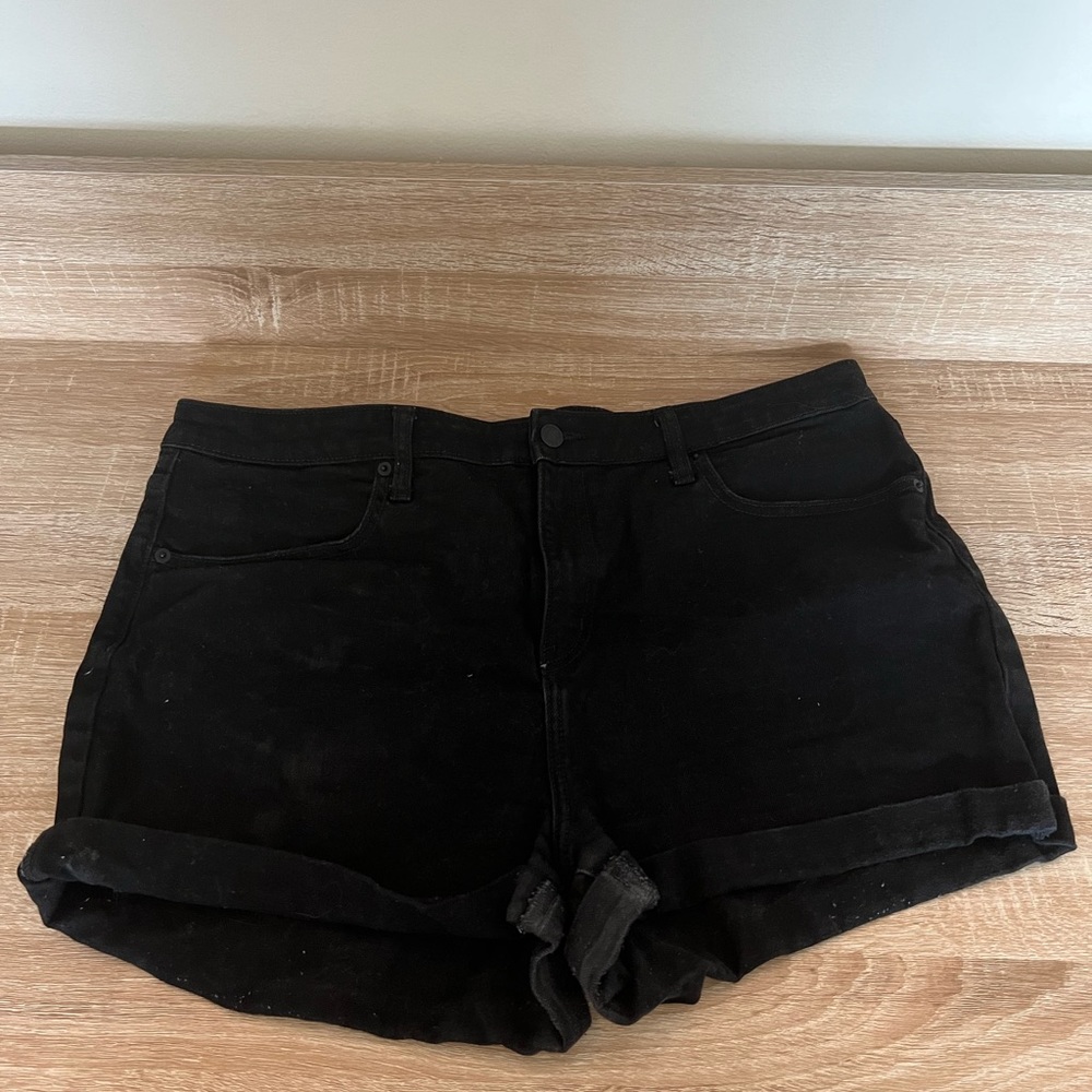 Black jean shorts